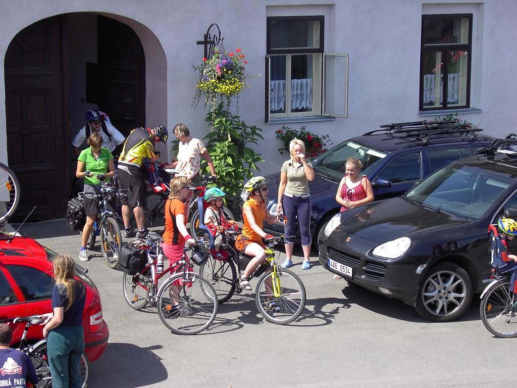 Rodinne Ubytovani Na Habesi Crhov エクステリア 写真